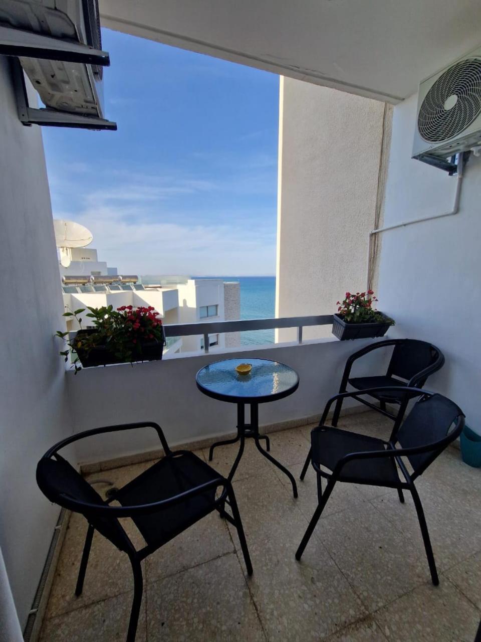 Serenity By The Sea Larnaca Ngoại thất bức ảnh