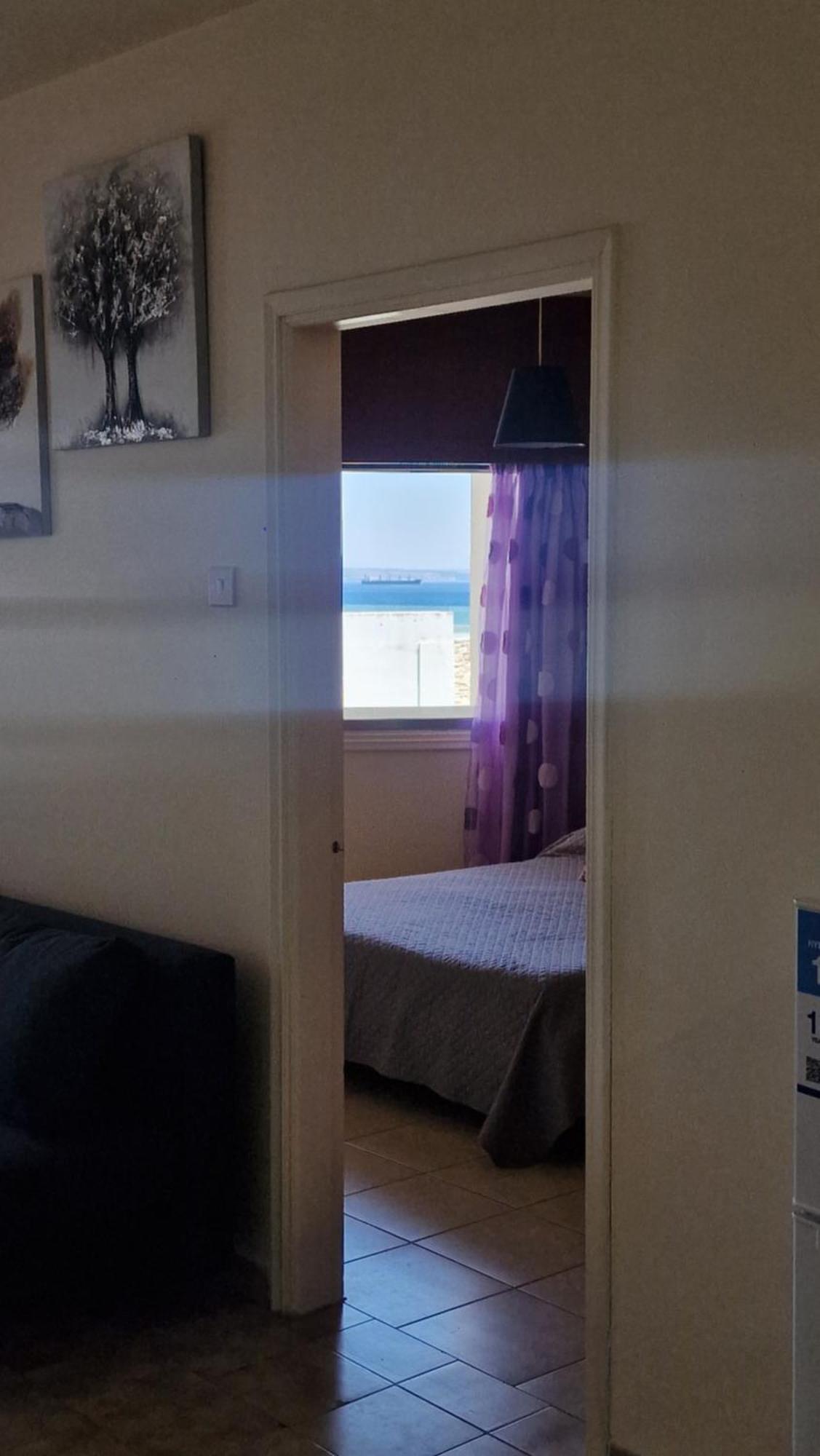 Serenity By The Sea Larnaca Ngoại thất bức ảnh
